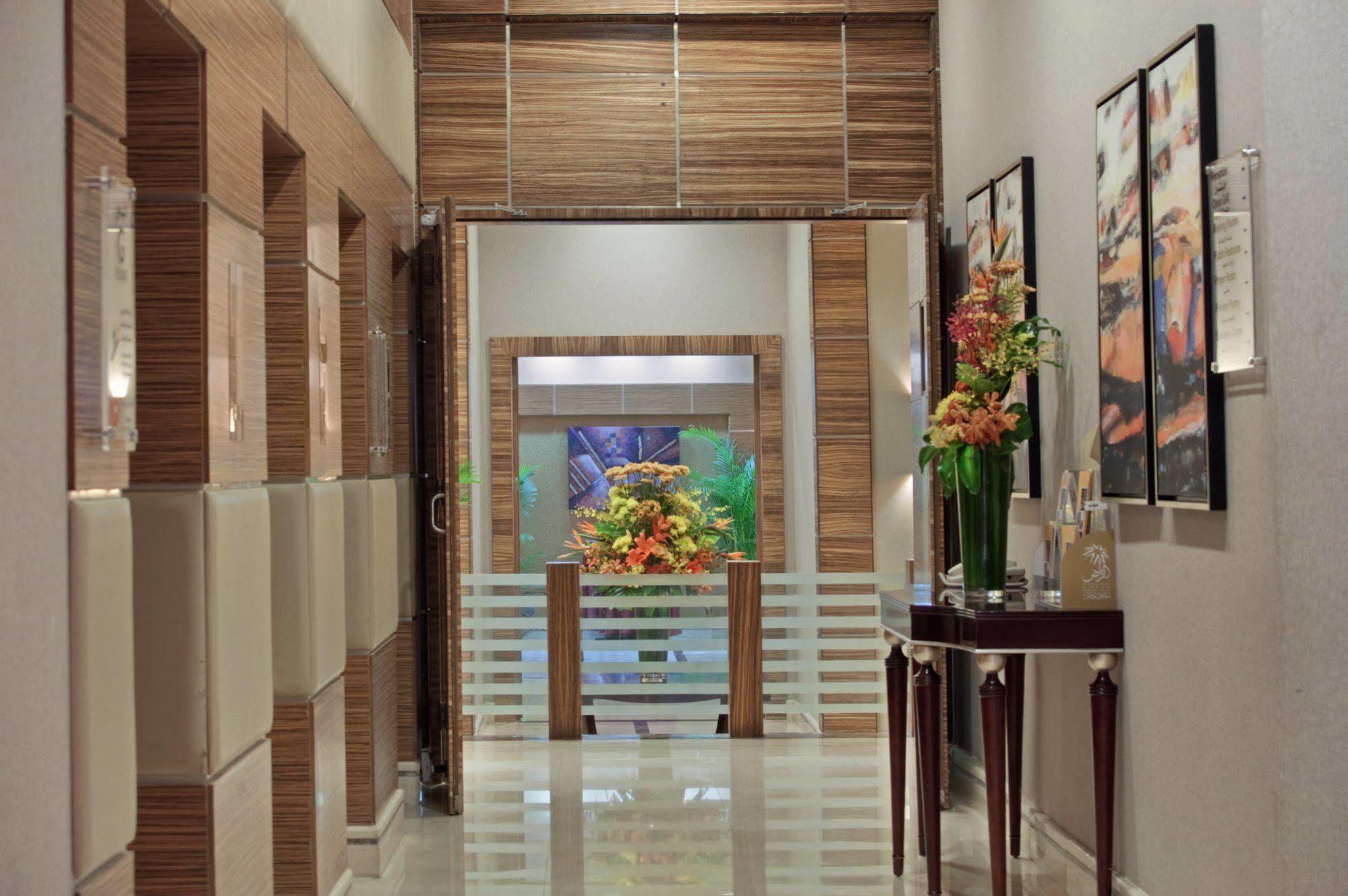 Hilton Garden Inn Riyadh Olaya Interior photo
