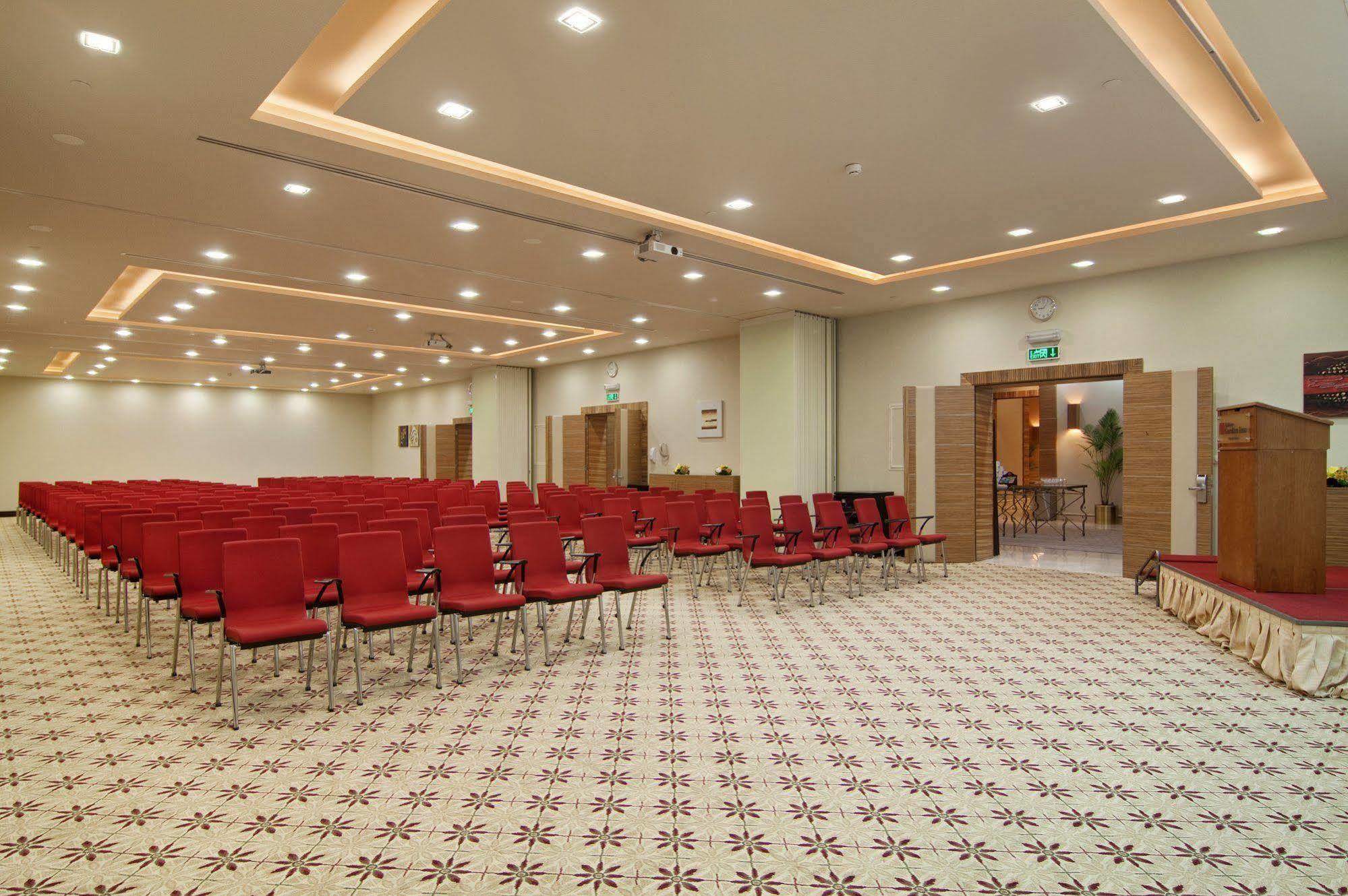 Hilton Garden Inn Riyadh Olaya Business photo